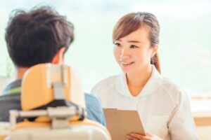 歯の黄ばみ　歯科検診